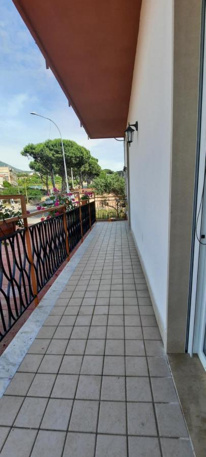 Vesuvius' Lovely Inn 埃尔科拉诺 外观 照片
